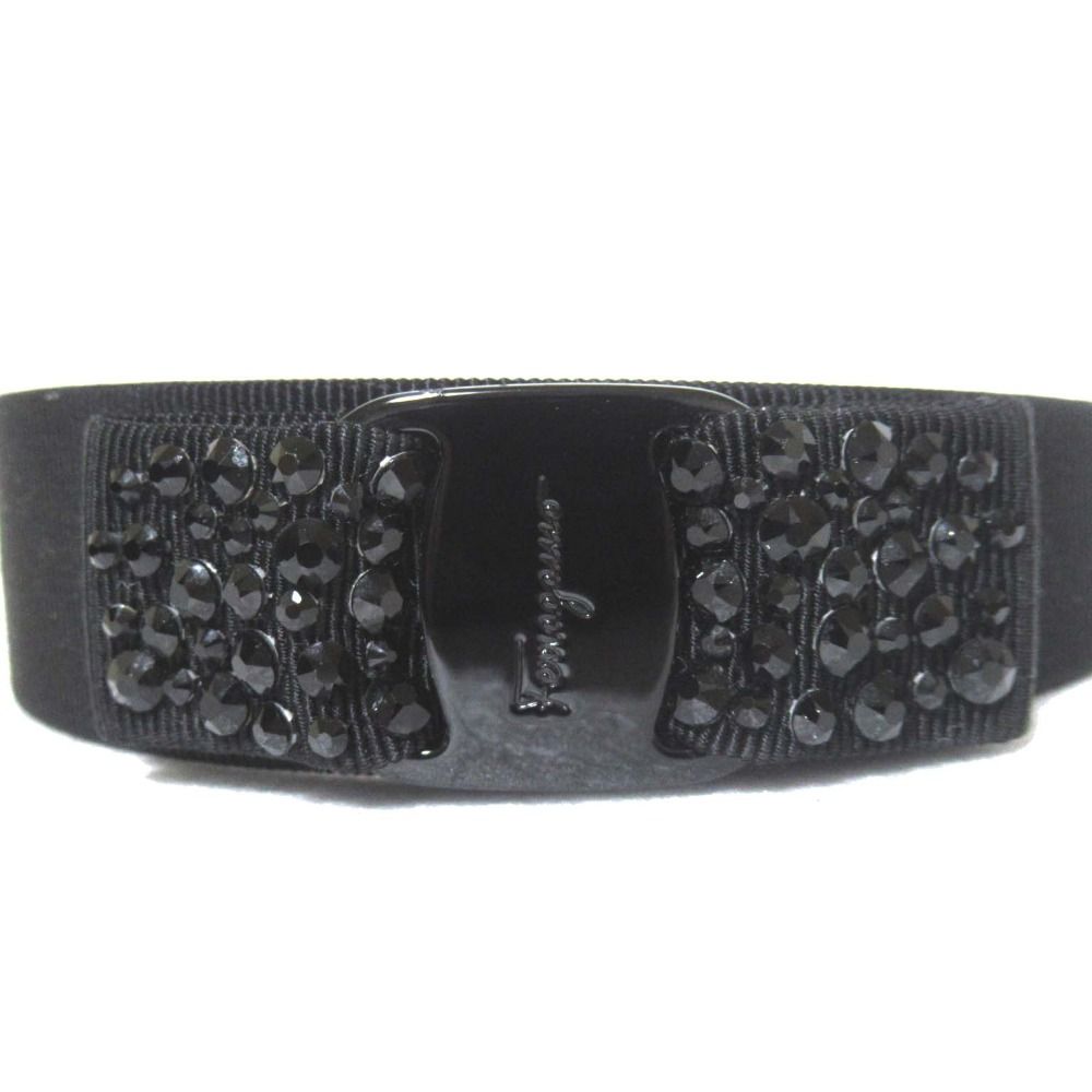 サルバトーレフェラガモ 美品 リボン ラインストーンカチューシャ　ブラック箱無し サルバトーレフェラガモ 美品 リボン ラインストーンカチューシャ