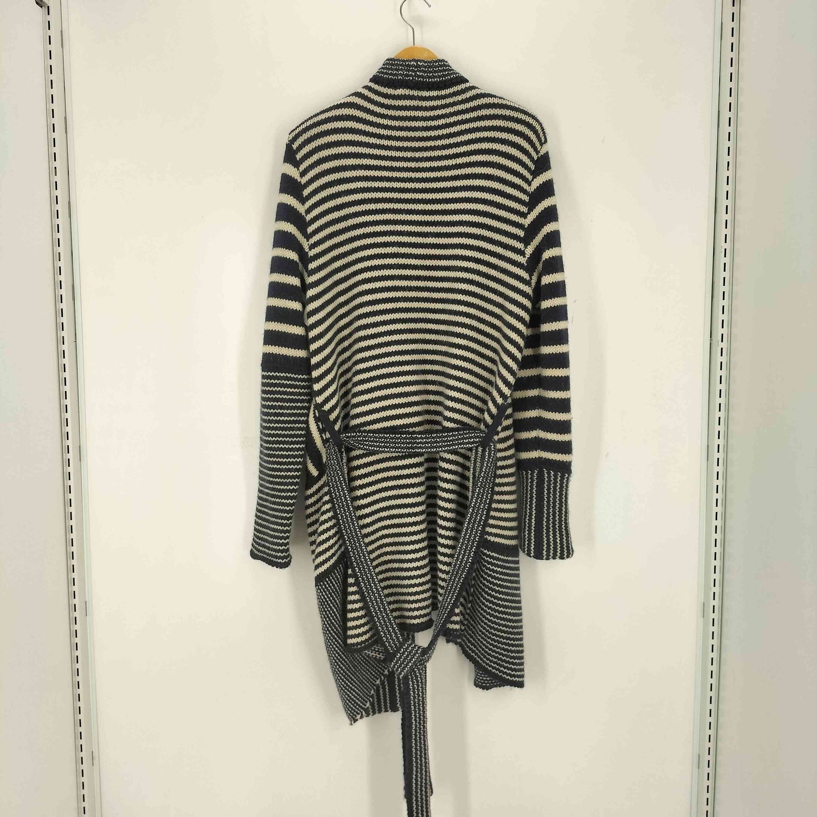 ニールバレット NEIL BARRETT イタリア製 ストライプ柄ニット