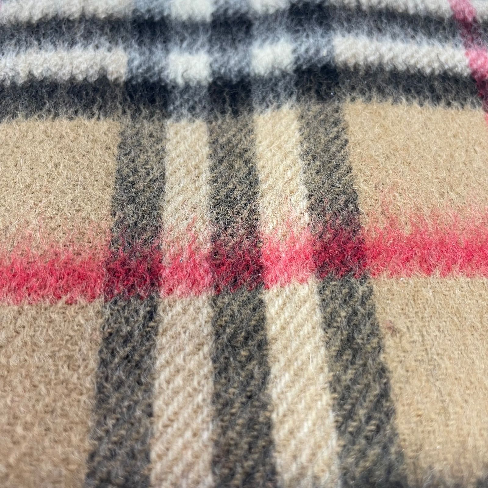 【美品】Burberrys カシミヤ100% マフラー ノバチェック 英国製 Burberrys バーバリーズ カシミヤ100% マフラー ノバチェック 英国製