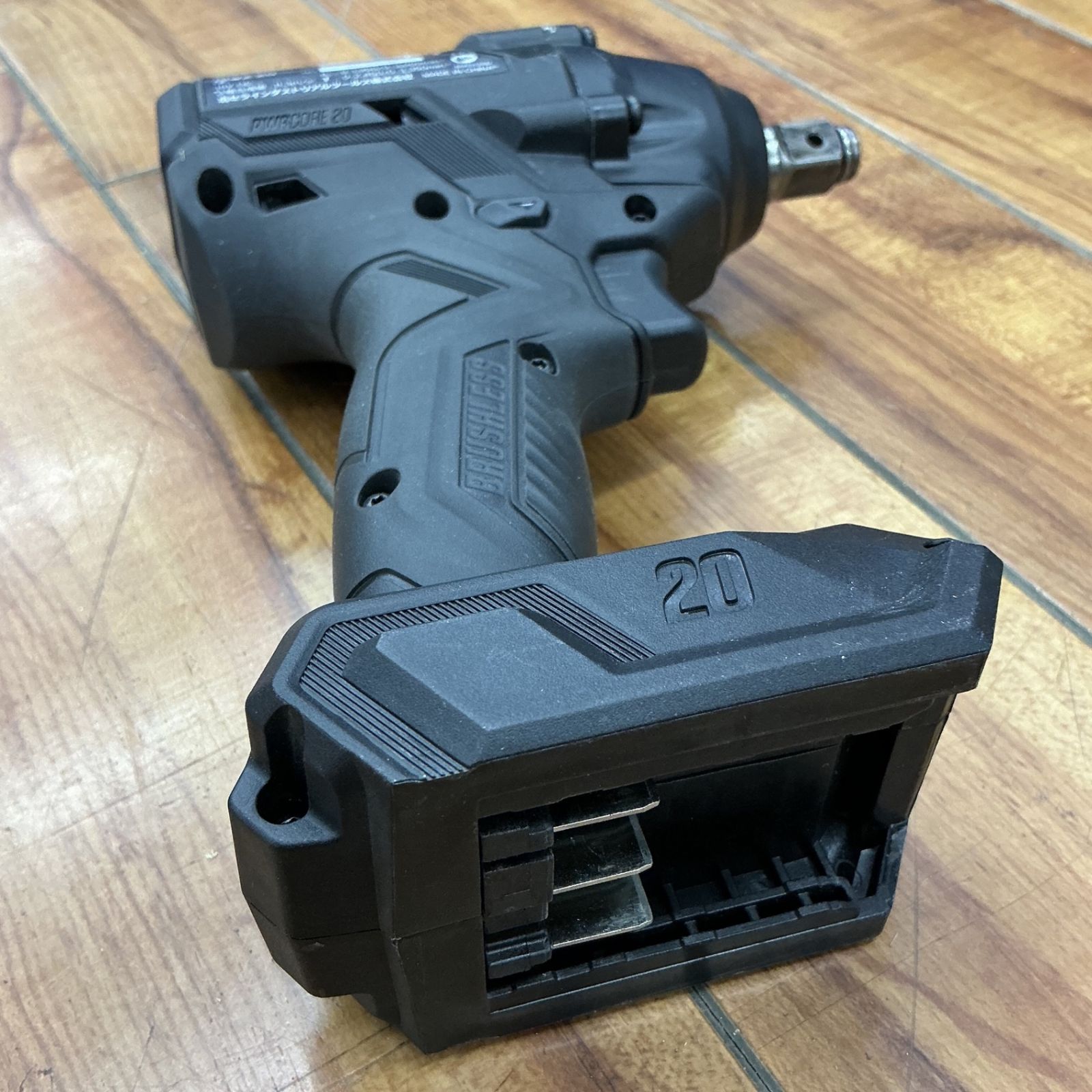 ◇京セラ(kyocera) 充電式インパクトレンチ BIWZ-20 【未使用】 【蓮田 