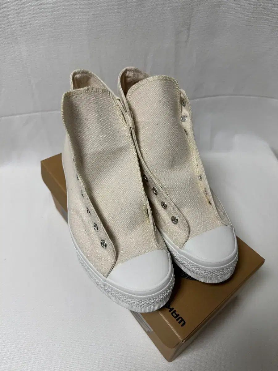 バイ ワク デッキシューズ 270 mm