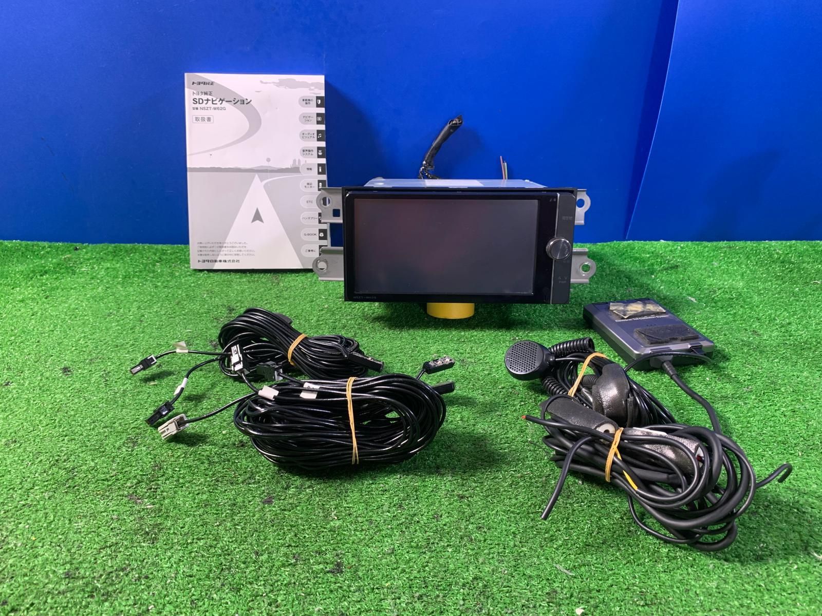 トヨタ(純正) | NSZT-W62G のパーツレビュー 純正ナビの交換（NDDN-W57