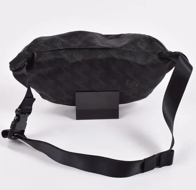 Resurrection レザレクション GMメッシュウェストポーチ - メルカリ