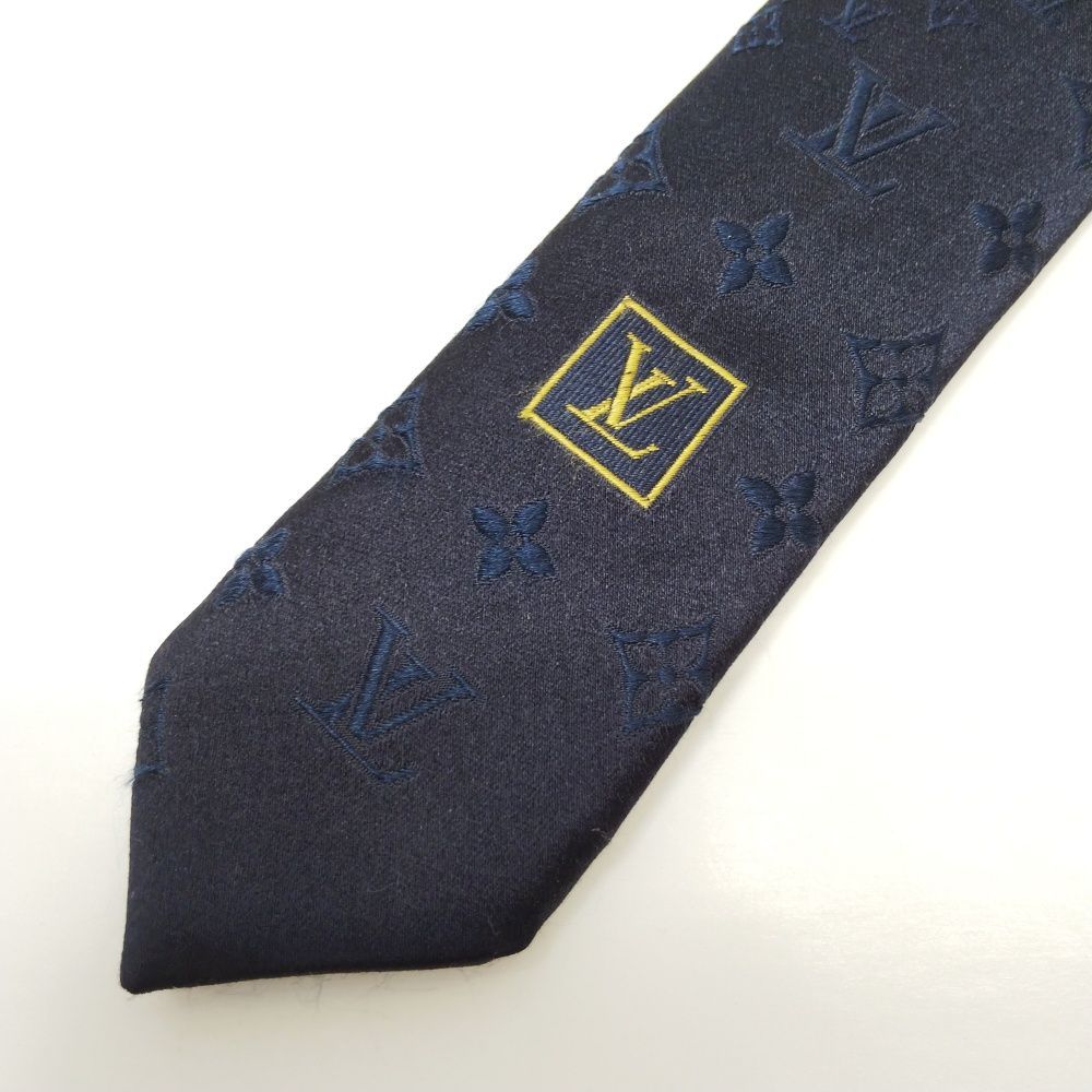 【美品】ルイヴィトン ネクタイ LVロゴ モノグラム柄 ビジネス 大剣9cm 楽天市場】未使用 ルイヴィトン ネクタイ ロゴ モノグラム ドット 水玉
