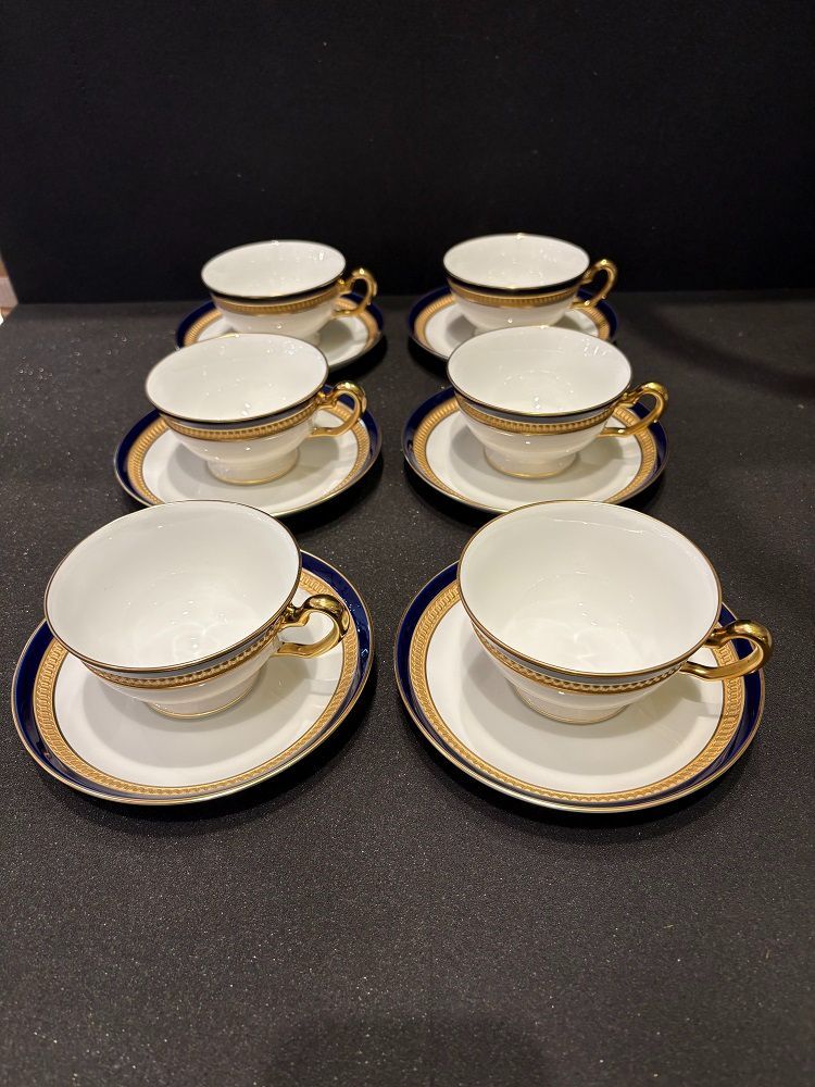 瑠璃エンボス カップ＆ソーサー