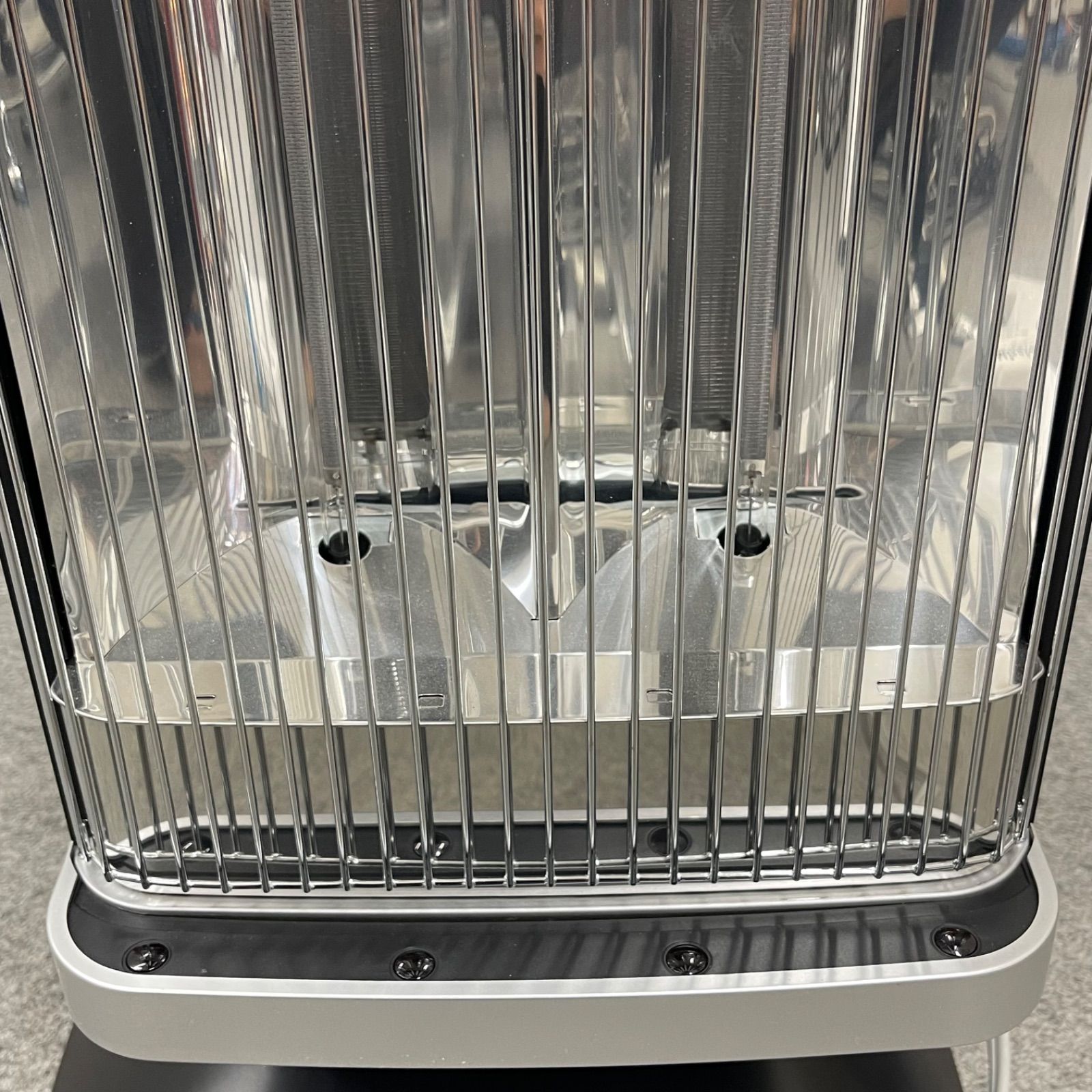 アラジン AEH-2G10AJ 極美品 赤外線ヒーター2021年製 NPA】2021年製 Aladdin アラジン 遠赤外線グラファイトヒーター AEH