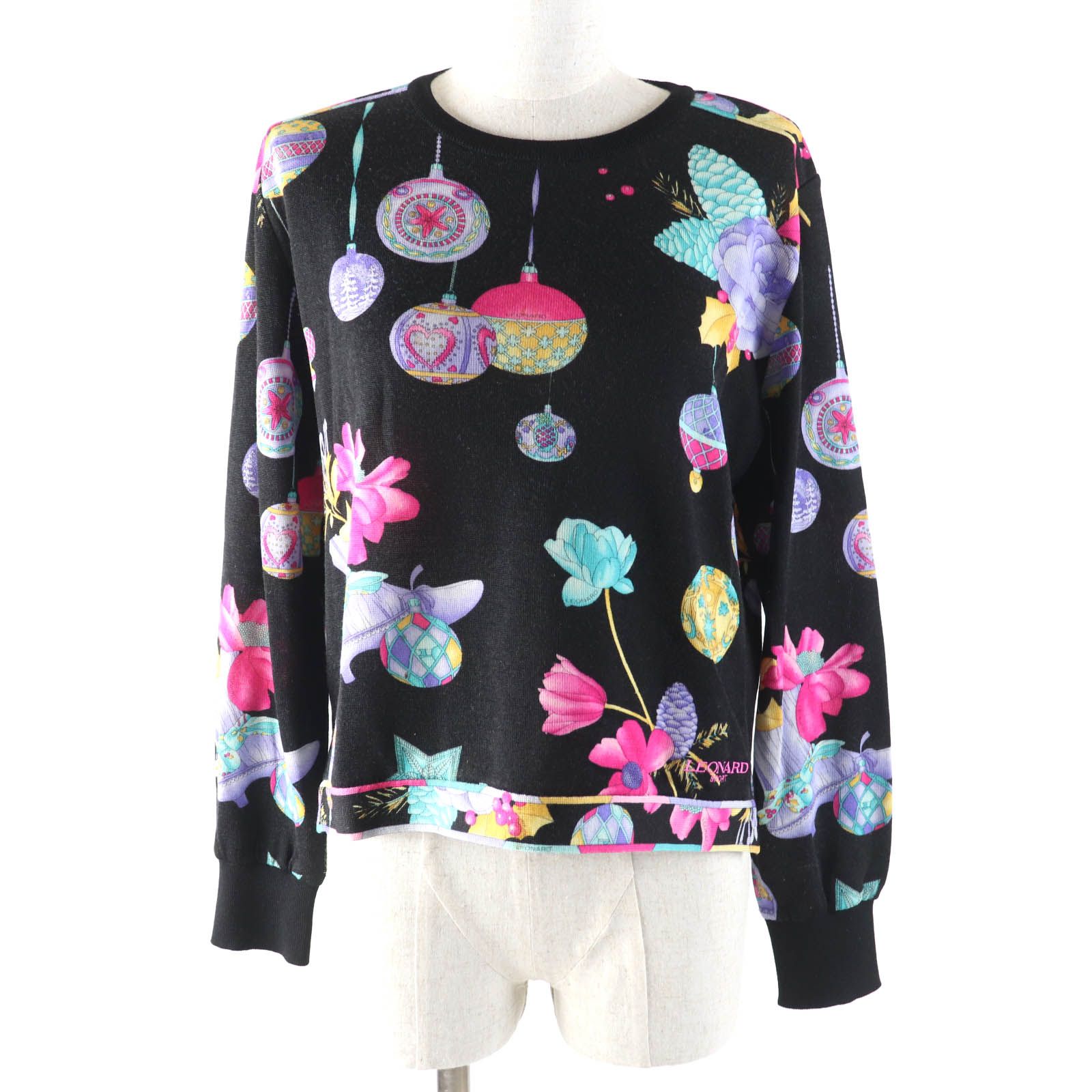 美品★LEONARD SPORT レオナールスポーツ ウール100％ 花柄 ロゴ刺繍入り クルーネック 長袖 ニット マルチ 42 日本製 正規品 レディース 美品☆LEONARD SPORT レオナールスポーツ ウール100％ 花柄 ロゴ刺繍