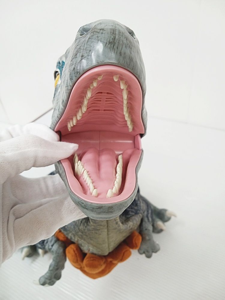 トイザらス限定 ジュラシックワールド スーパーリアル ベビーブルー