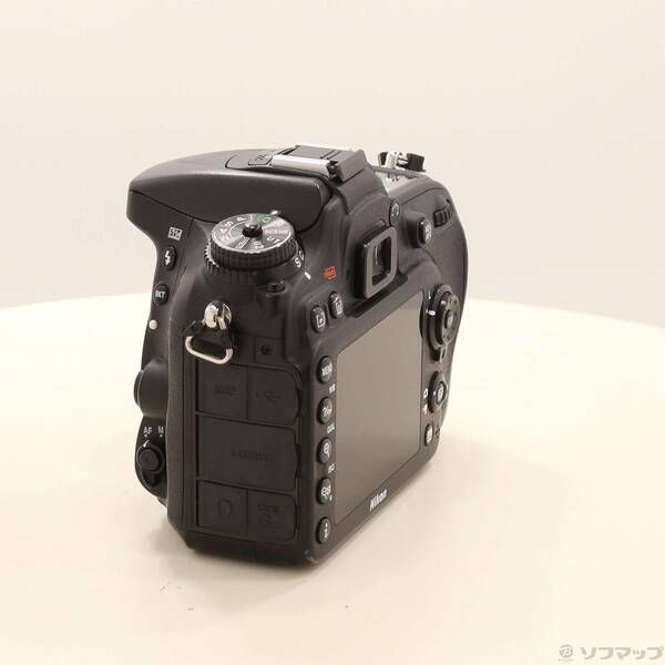 〔 品〕 Nikon D 7100 262