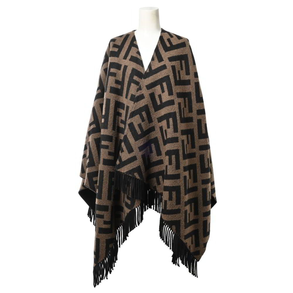 美品　FENDI ズッカ柄　リバーシブルコート FENDI/フェンディ】ズッカ柄リバーシブルコート入荷致しました