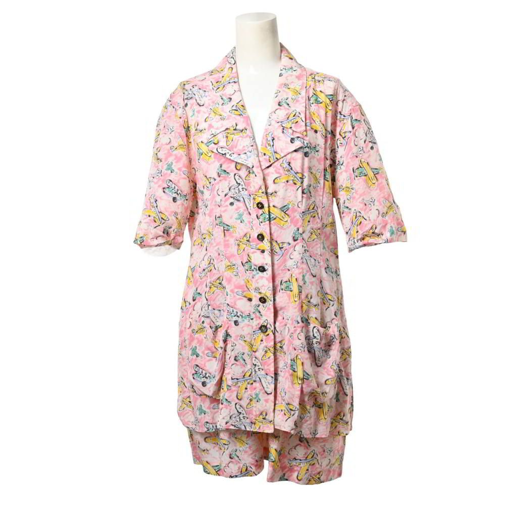 シャネル パールボタン カメリアココマーク総柄 シルク100% キュロットパンツ 楽天市場】【返品可】CHANEL シャネル ココマーク ロゴ カメリア