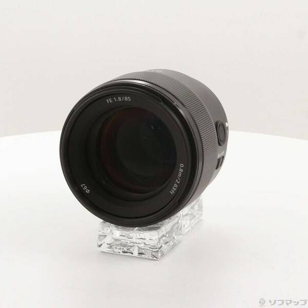 〔 品〕 FE 85 mm F 1.8 262