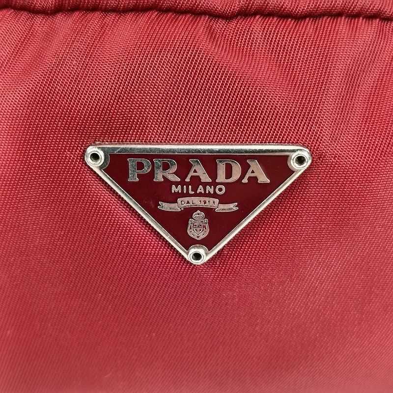 PRADA プラダ 化粧ポーチ ナイロン ファスナー開閉 コスメ ポーチ 三角