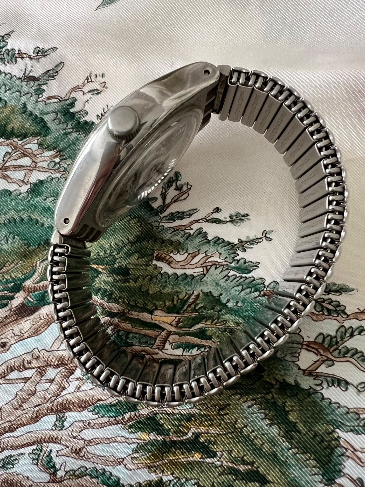  スウォッチ スケルトン 自動巻き時計 稼働品 体型カバー 自動巻き時計 腕時計(アナログ)