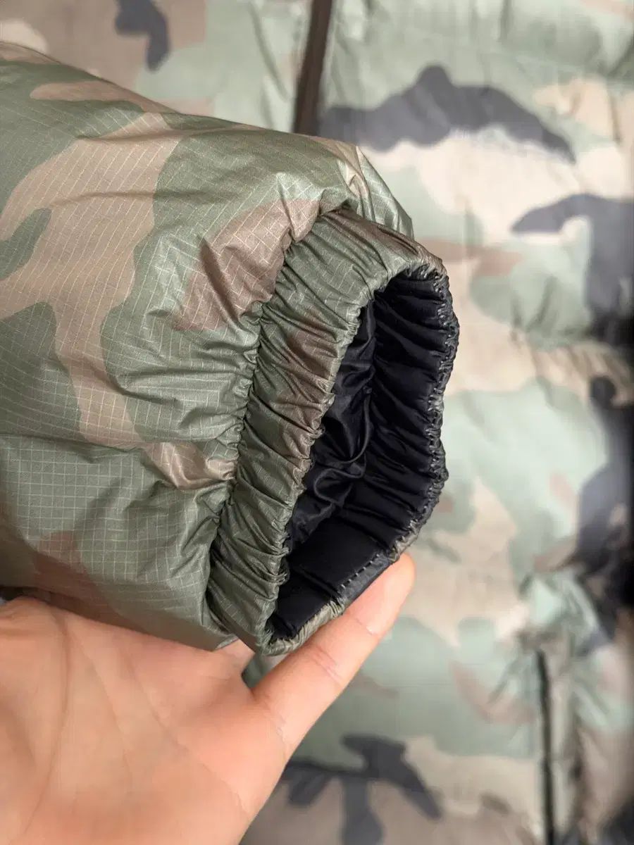 ディスイズネバーザット パーテックス リバーシブル T ダウン