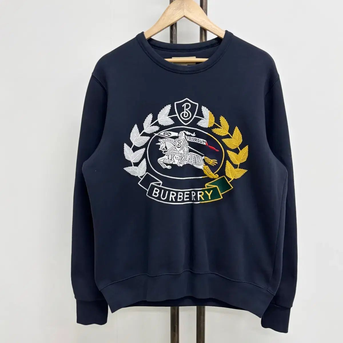 M バーバリー クレスト スウェット 【メーカー公式】通販サイト