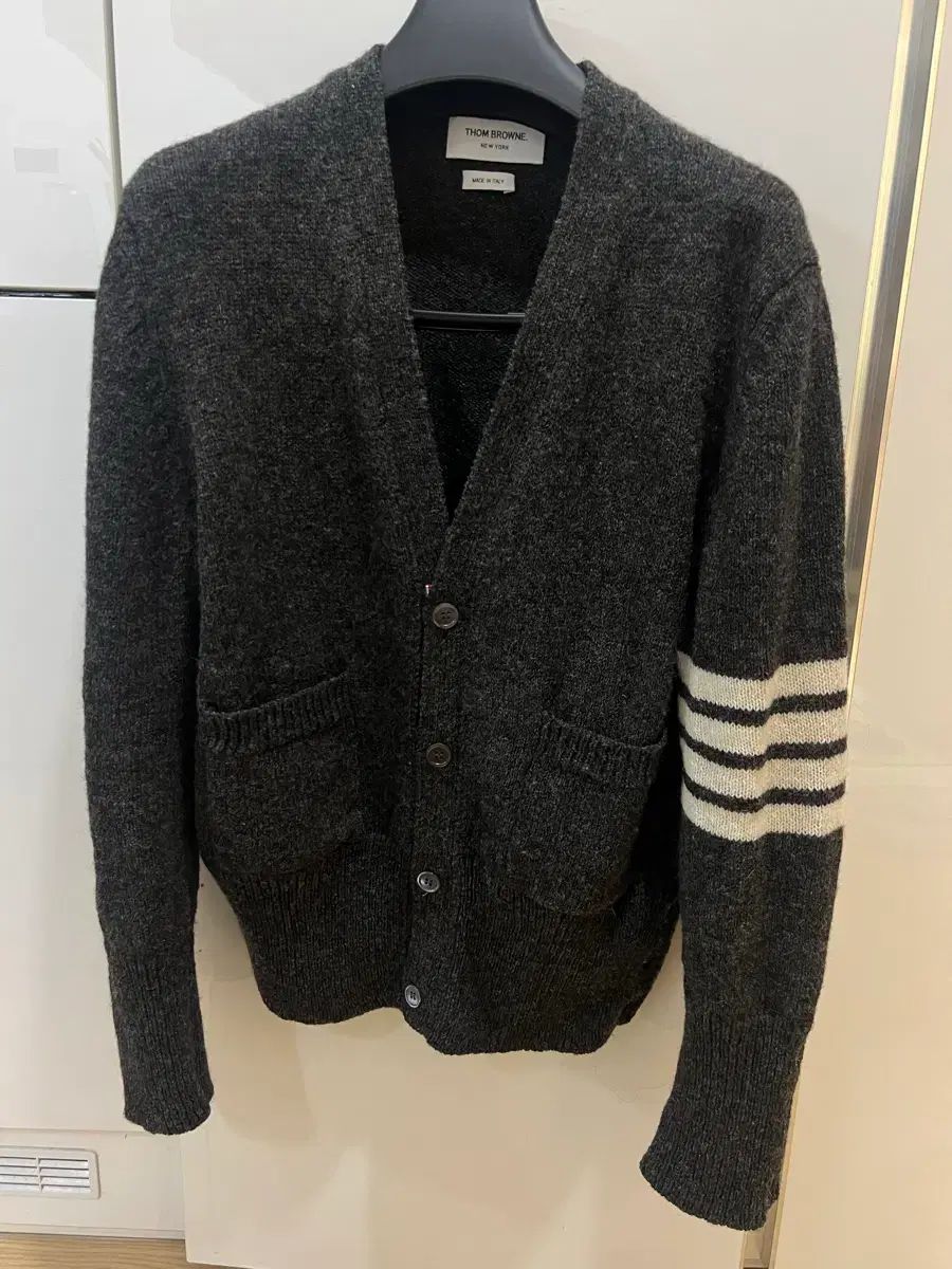 トム ブラウン 23 fw チャコールウールカーディガン ほぼ