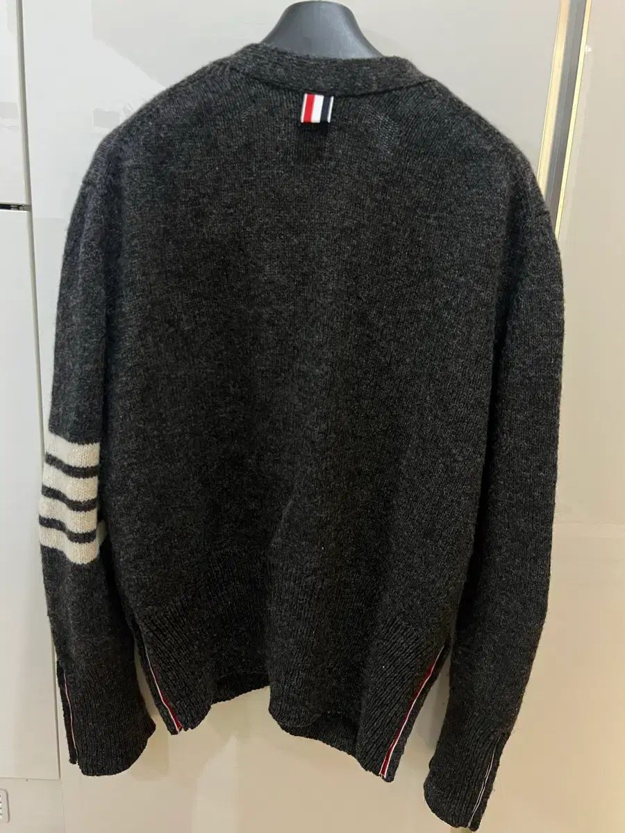 トム ブラウン 23 fw チャコールウールカーディガン ほぼ