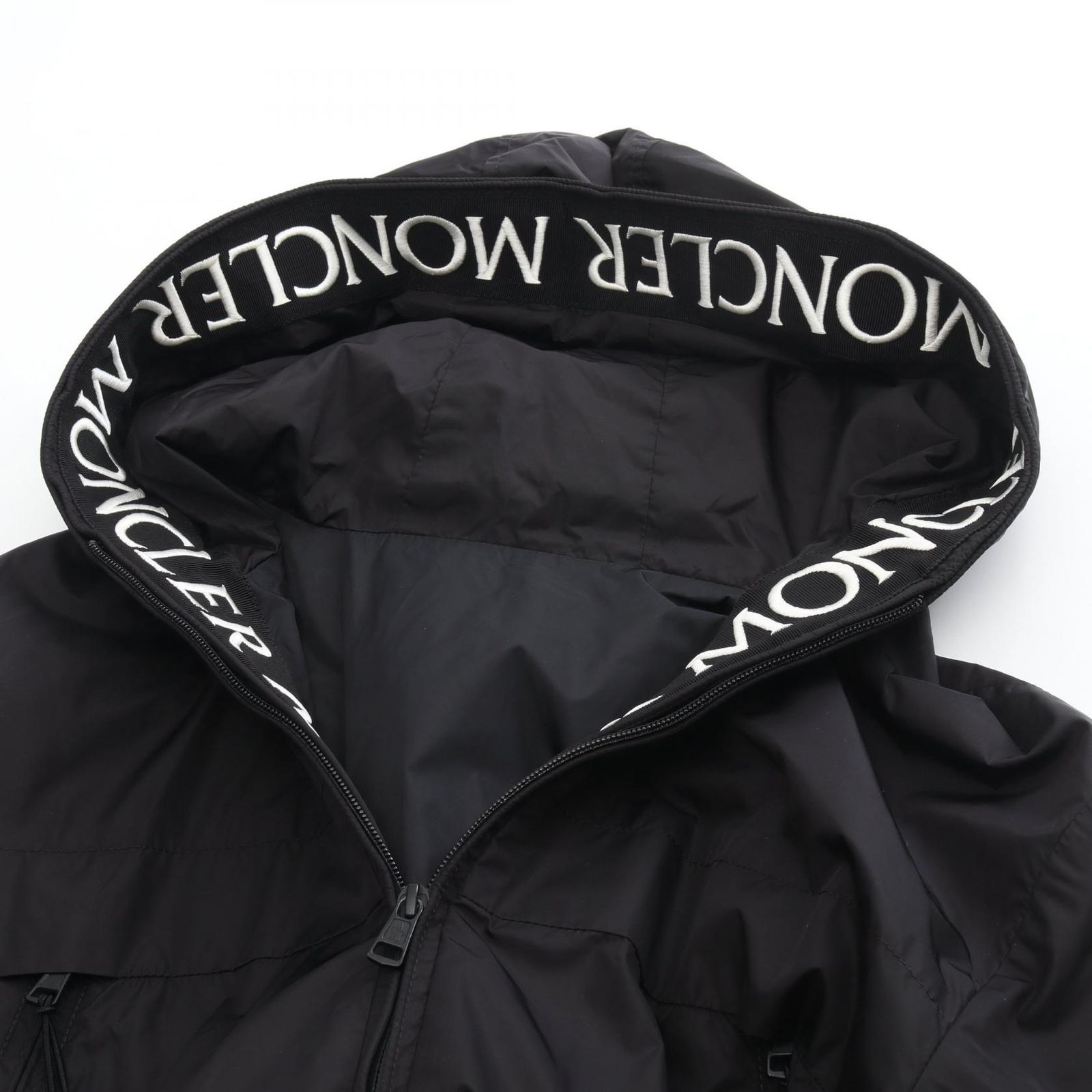 モンクレール MONCLER ナイロンジャケット MASSEREAU ブラック