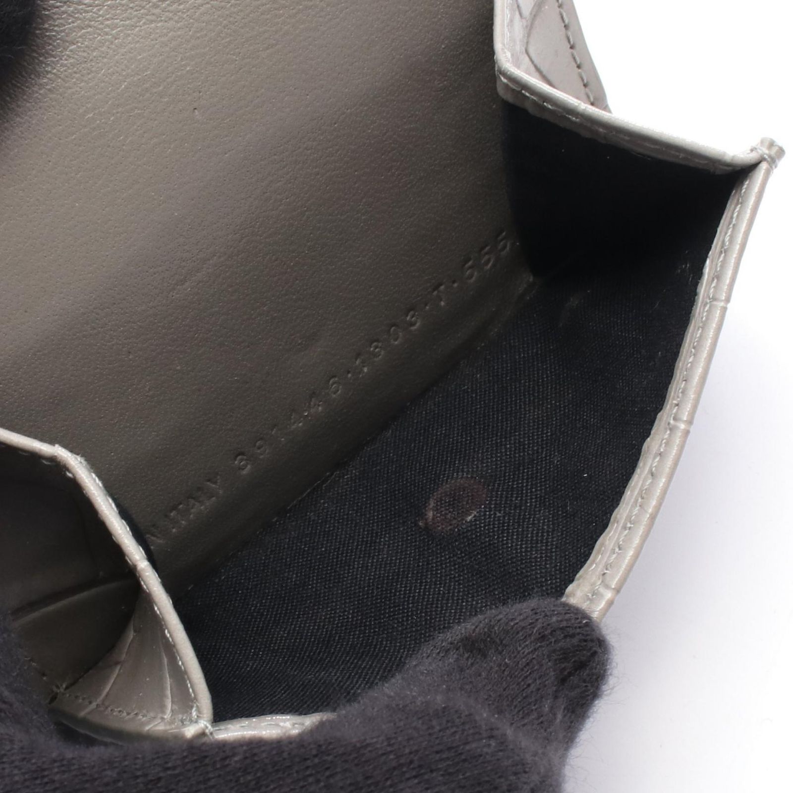 レザー 三つ折財布