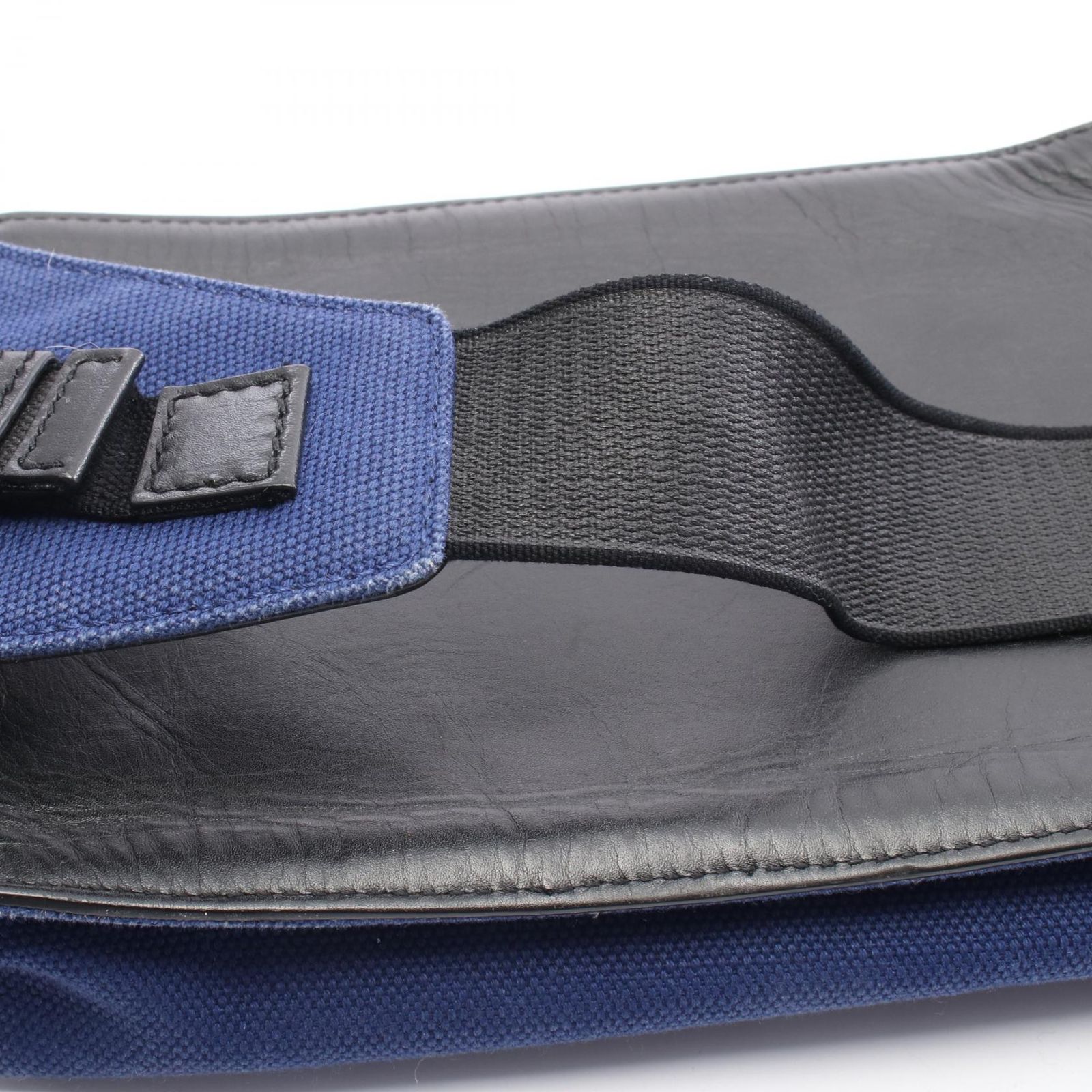 ウエストバッグ