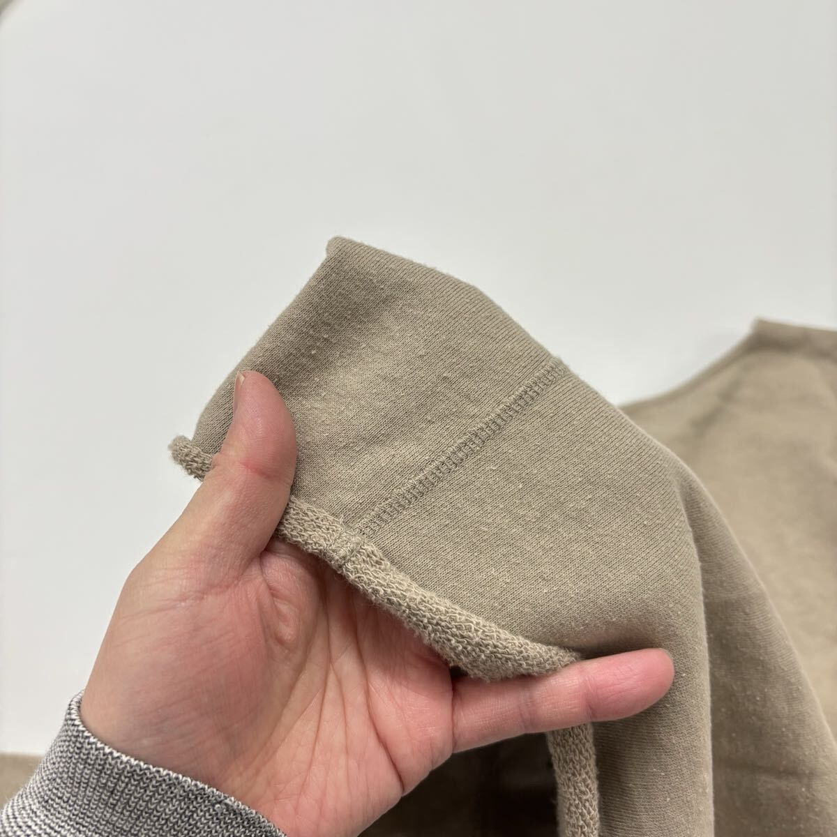 ヨーガンレール　毛 　ベージュ 　パッチワーク接ぎ　ニット　ババグーリ ヨーガンレール 毛 ベージュ パッチワーク接ぎ ニット ババグーリ