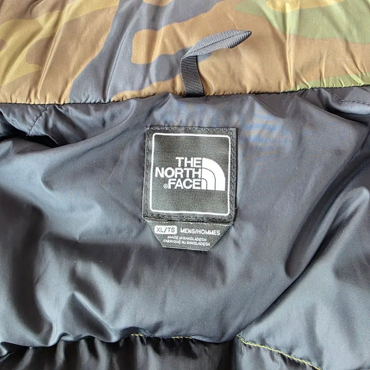  ほぼ 日本版 THE NORTH FACE ザノースフェイス 700 センターロゴ ダウンベスト カモフラージュ XL ダウンジャケット ジャケット アウター
