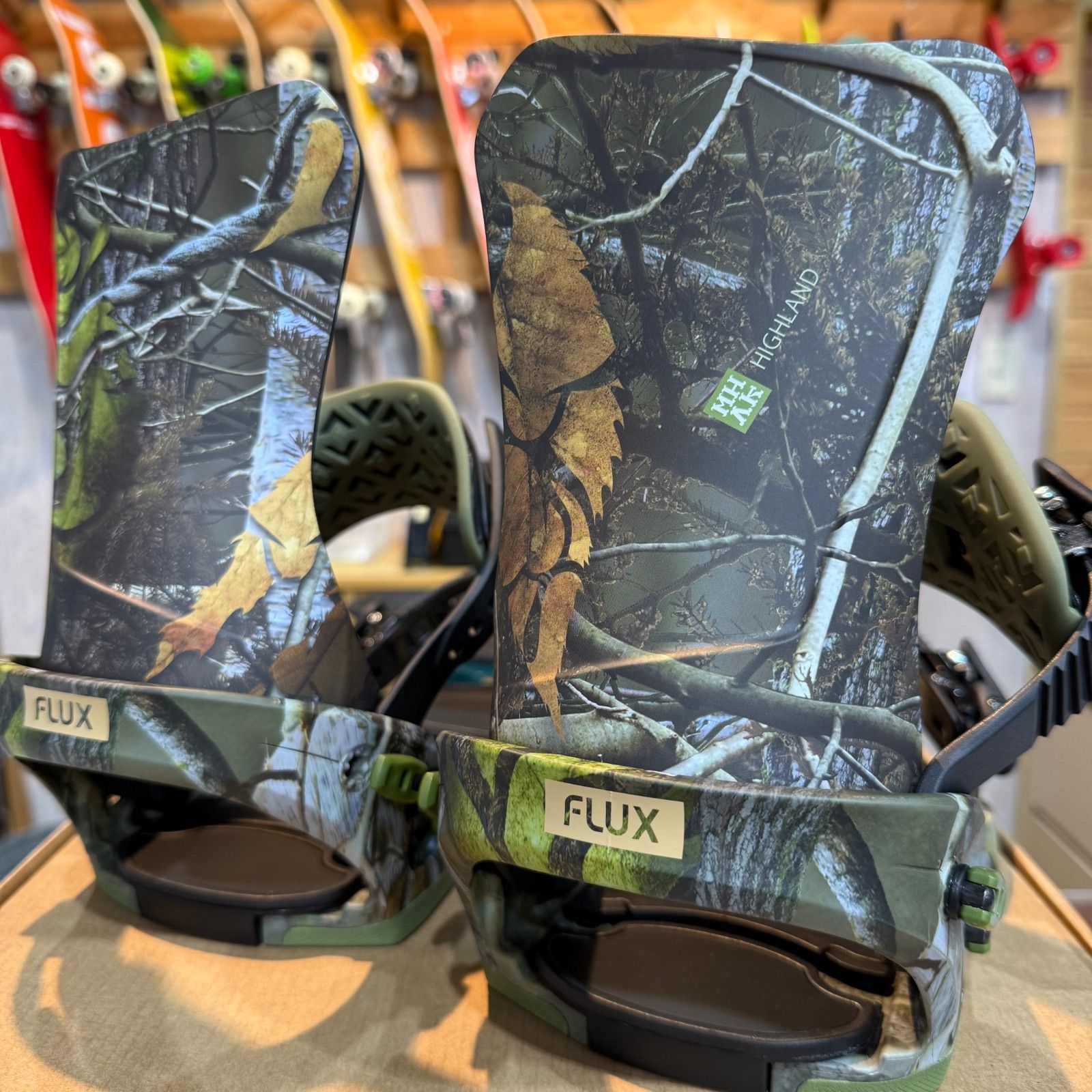 25-26 FLUX DS HIGHLAND Sサイズ