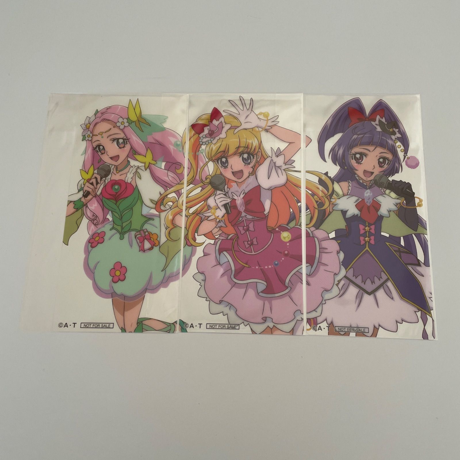 プリキュア カード いろいろ わんだふるぷりきゅあ！ざ・むーびー！キラキラカードグミ｜発売日