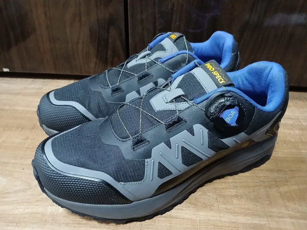 BOA スニーカー ブラック ブルー 270 mm
