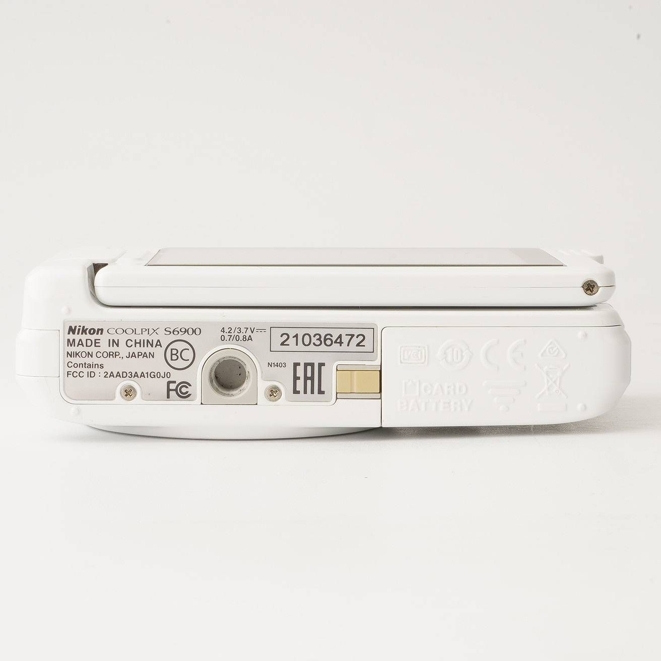ニコン Nikon COOLPIX S6900 ホワイト 12x 光学ズーム - メルカリ