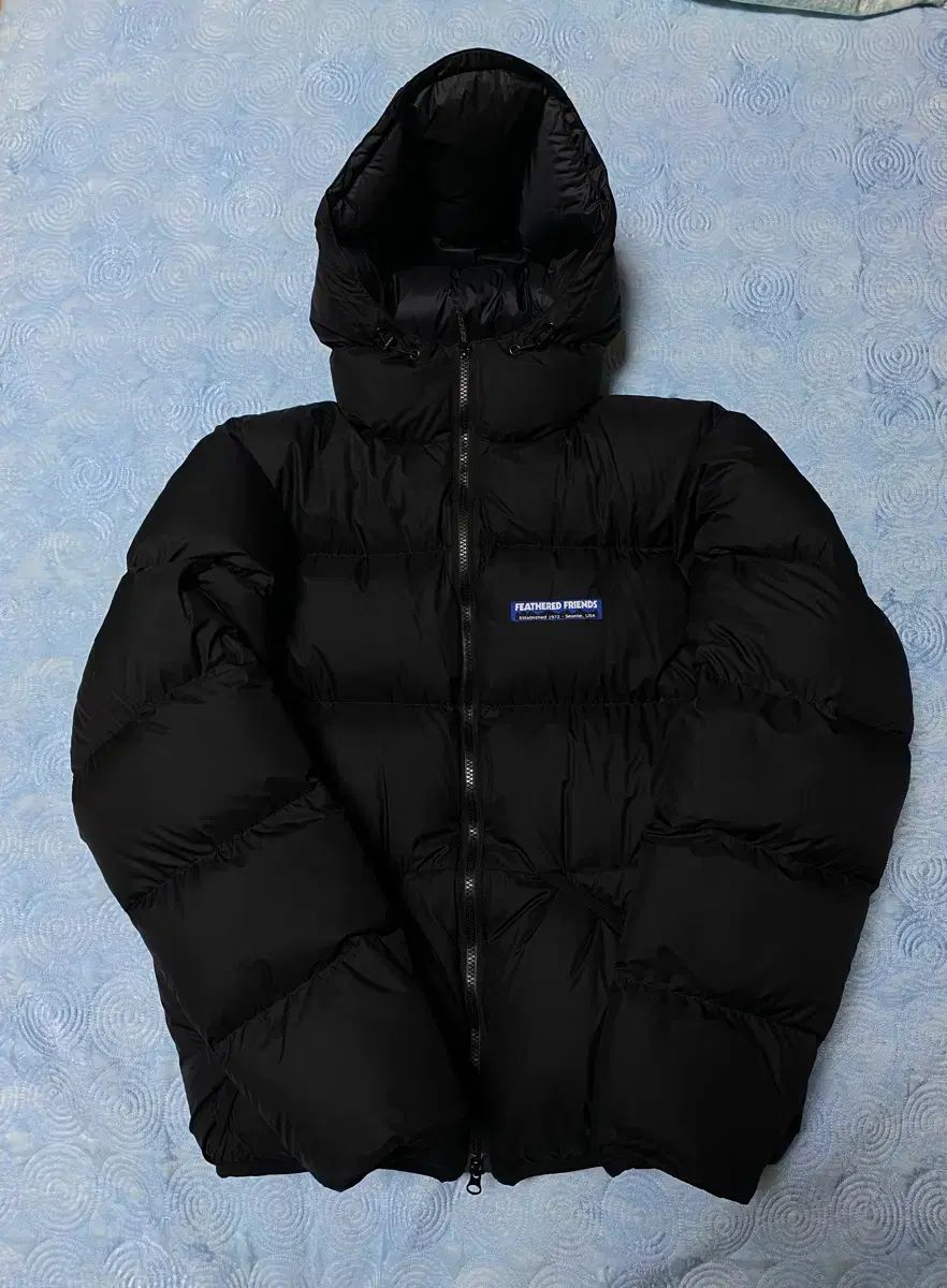 フェザード フェザーズ フレンズ ヘリオス フーディー