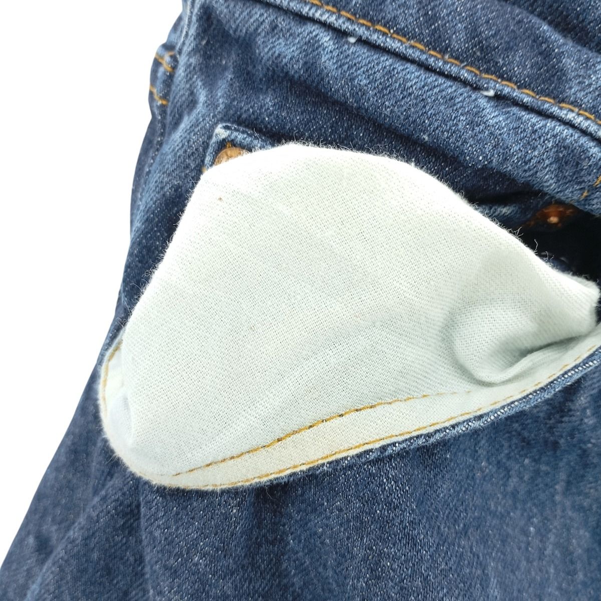 リーバイス Levi