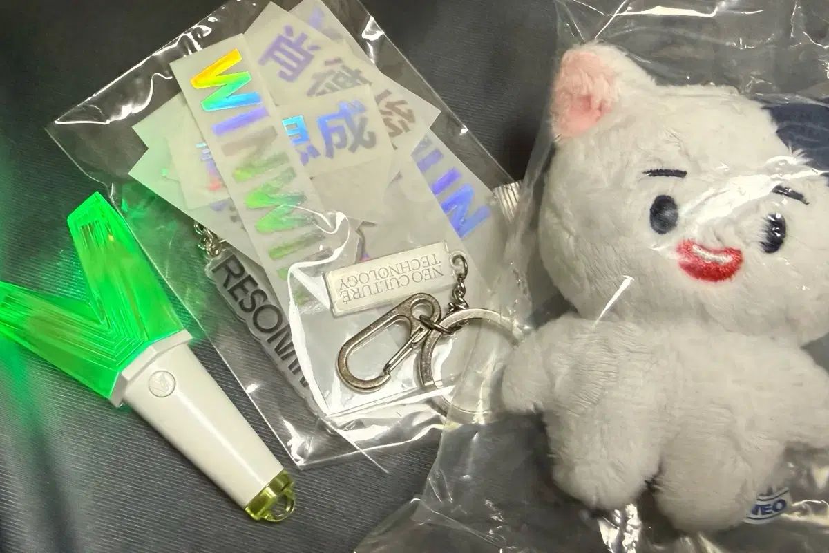 WayV 応援棒 キーホルダー 냥스청 まとめ売り 大葱棒 小葱棒