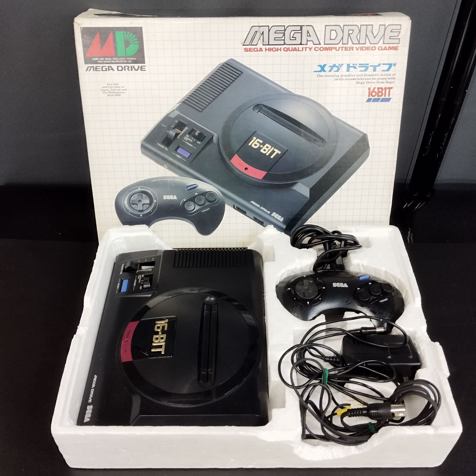 D 8801 メガドライブ 本体 コントローラー