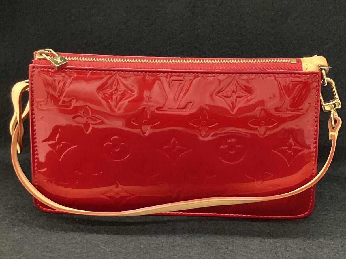 LOUIS VUITTON ルイヴィトン ヴェルニ レキシントン M 93525 ポーチ 赤 ブランド