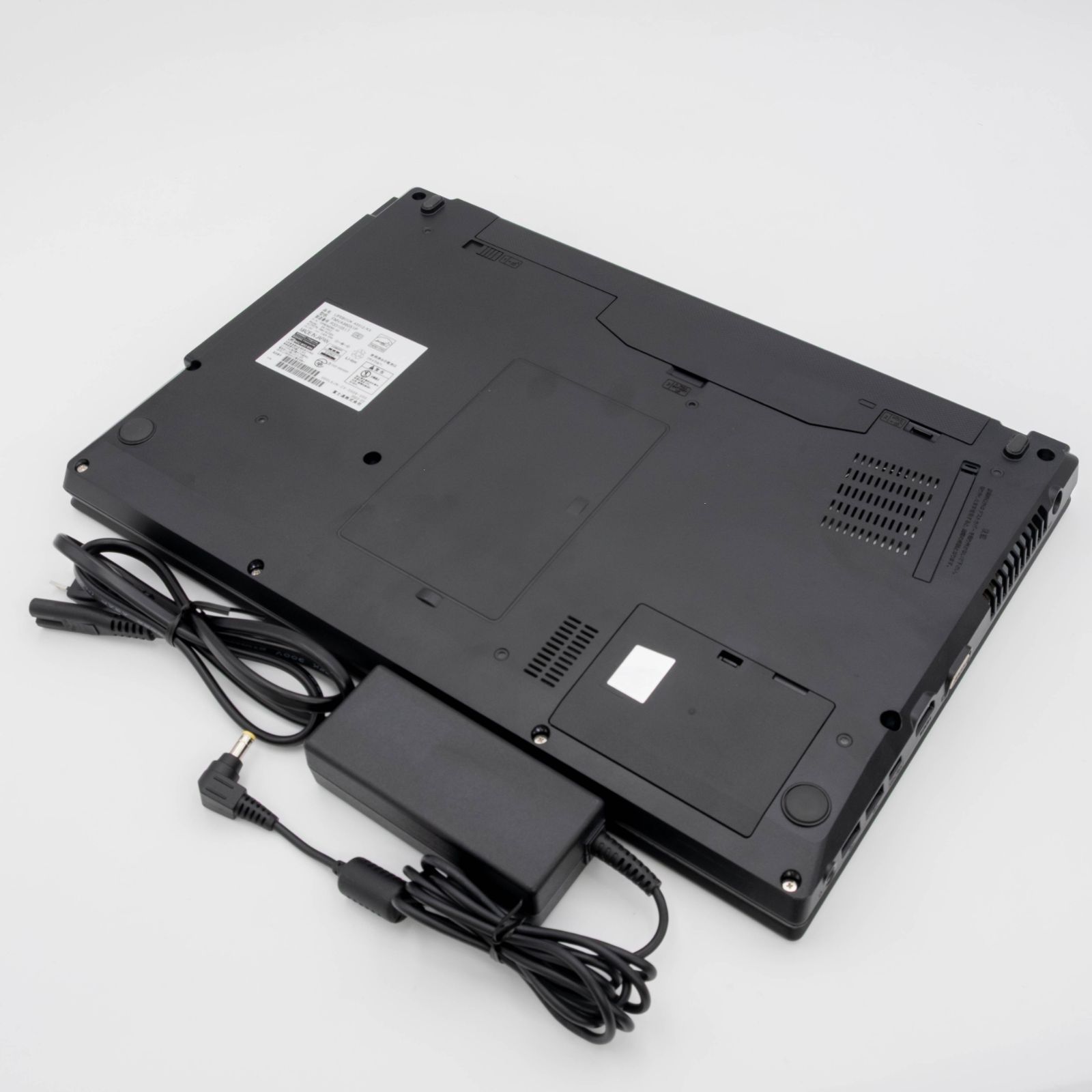  品 A 5512|KX Fujitsu 15.6インチ 第12世代Core i 5 管29658 Windowsノート本体 ノートPC