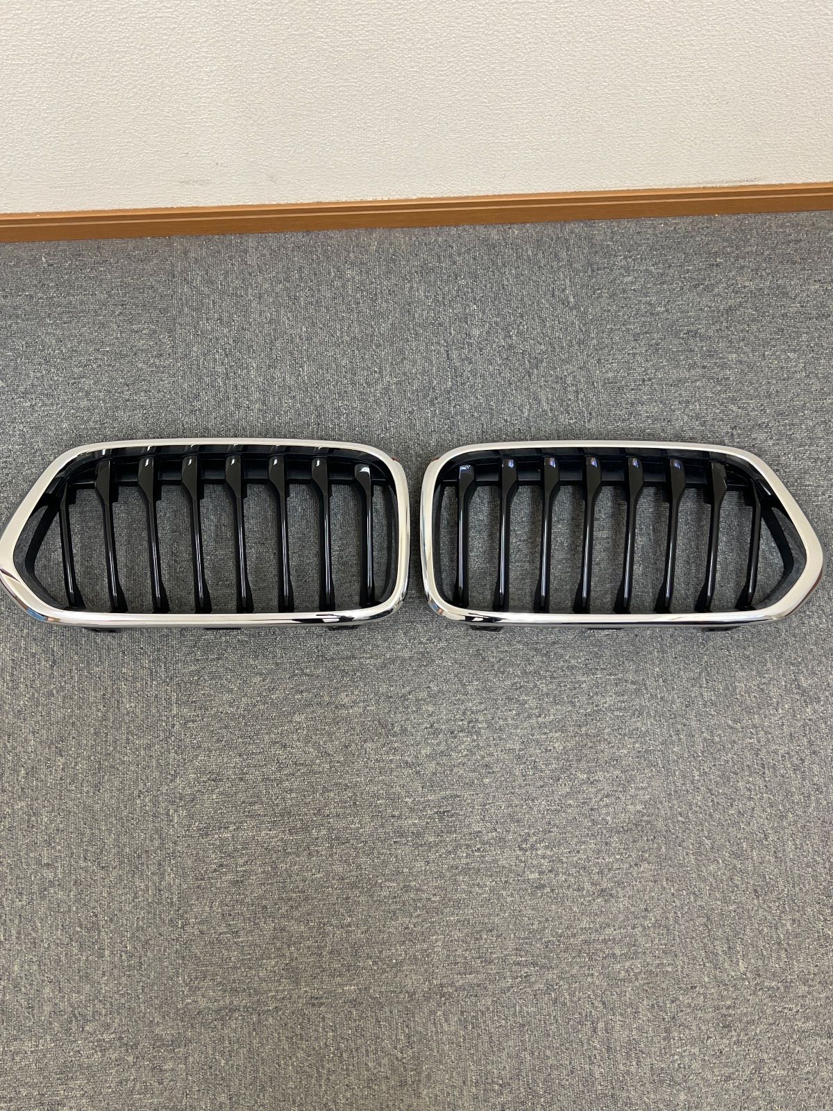 BMW】X2 x Drive20i MスポーツX 純正キドニーグリル - メルカリ