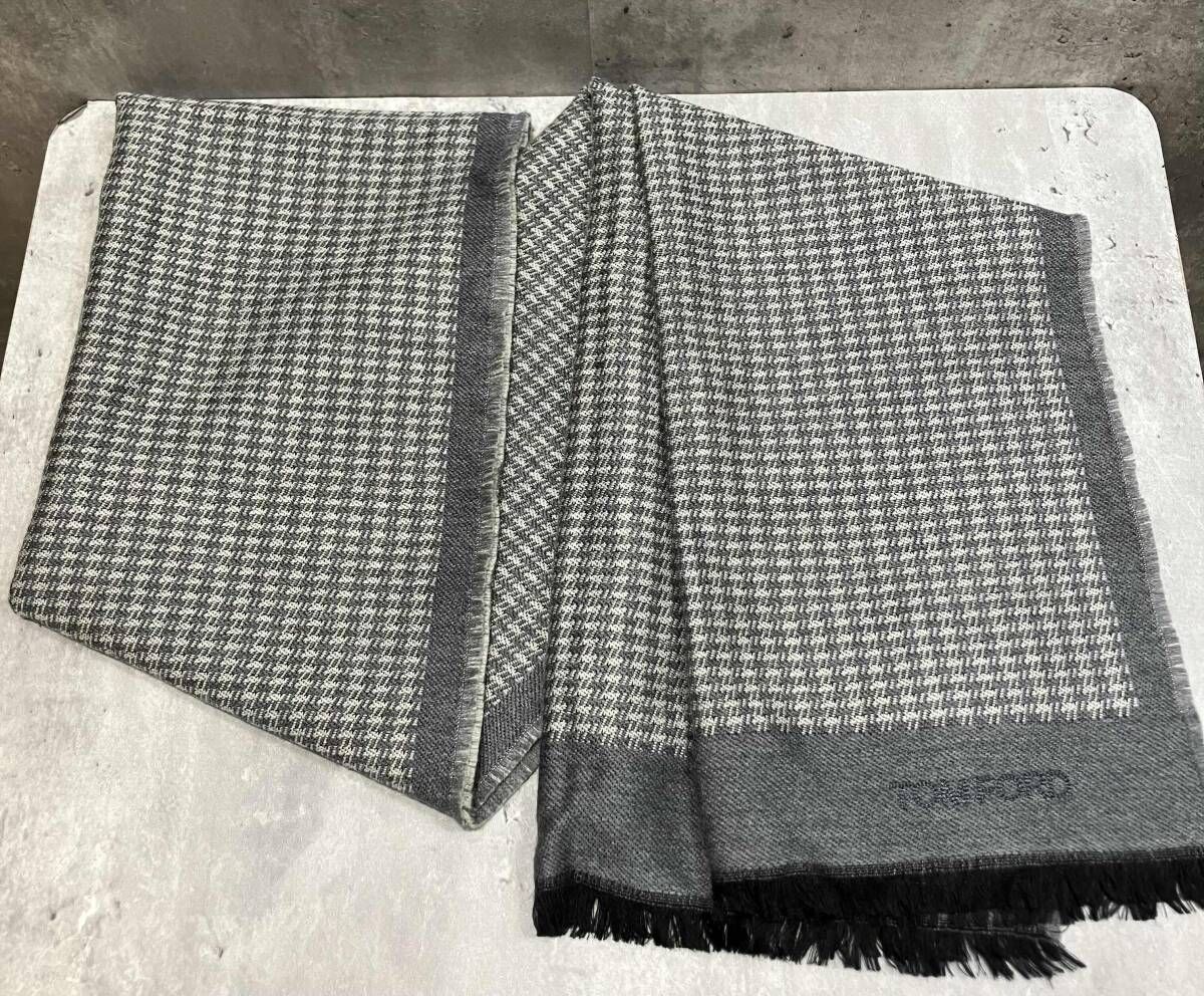  TOMFORD ストール マフラー 千鳥柄 グレー トムフォード マフラー 小物