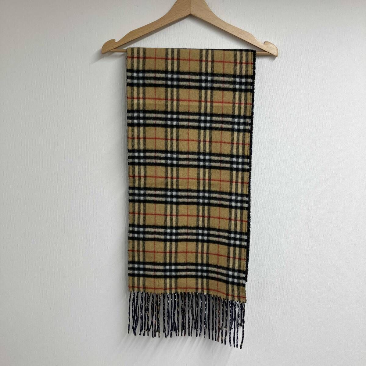 BURBERRY London／ノヴァチェックカシミヤマフラー／4060424 - メルカリ