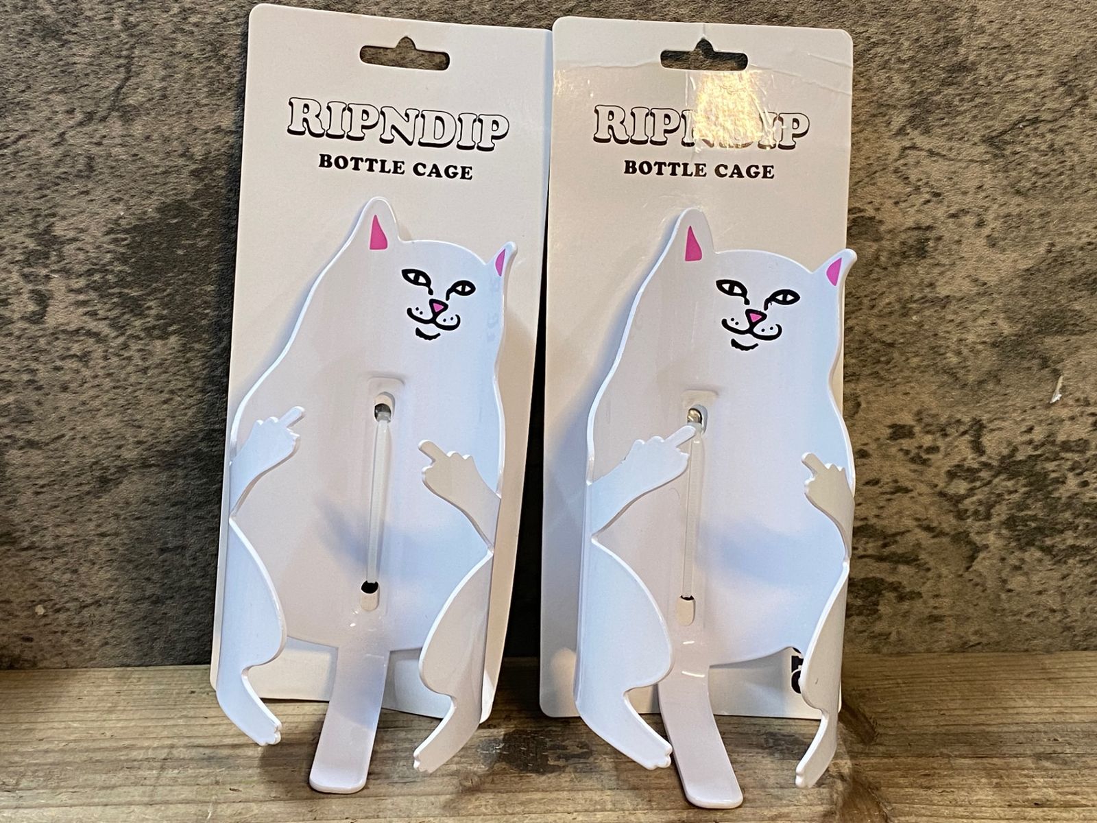 JP 383 ステイトバイシクル リップンディップ STATE BICYCLE RIPNDIP ボトルケージ 白 猫 コラボ セット