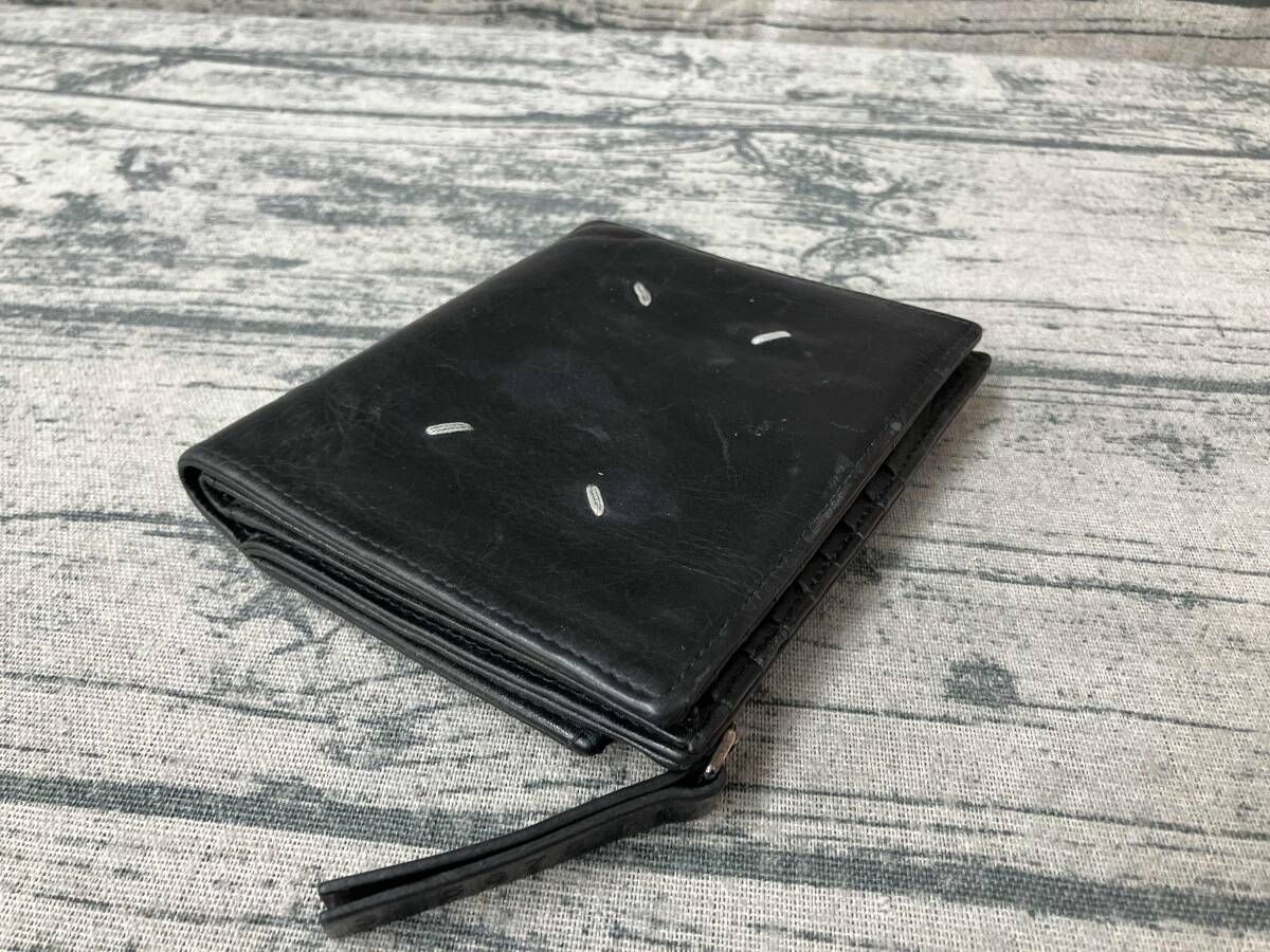 メゾンマルジェラ 二つ折り財布