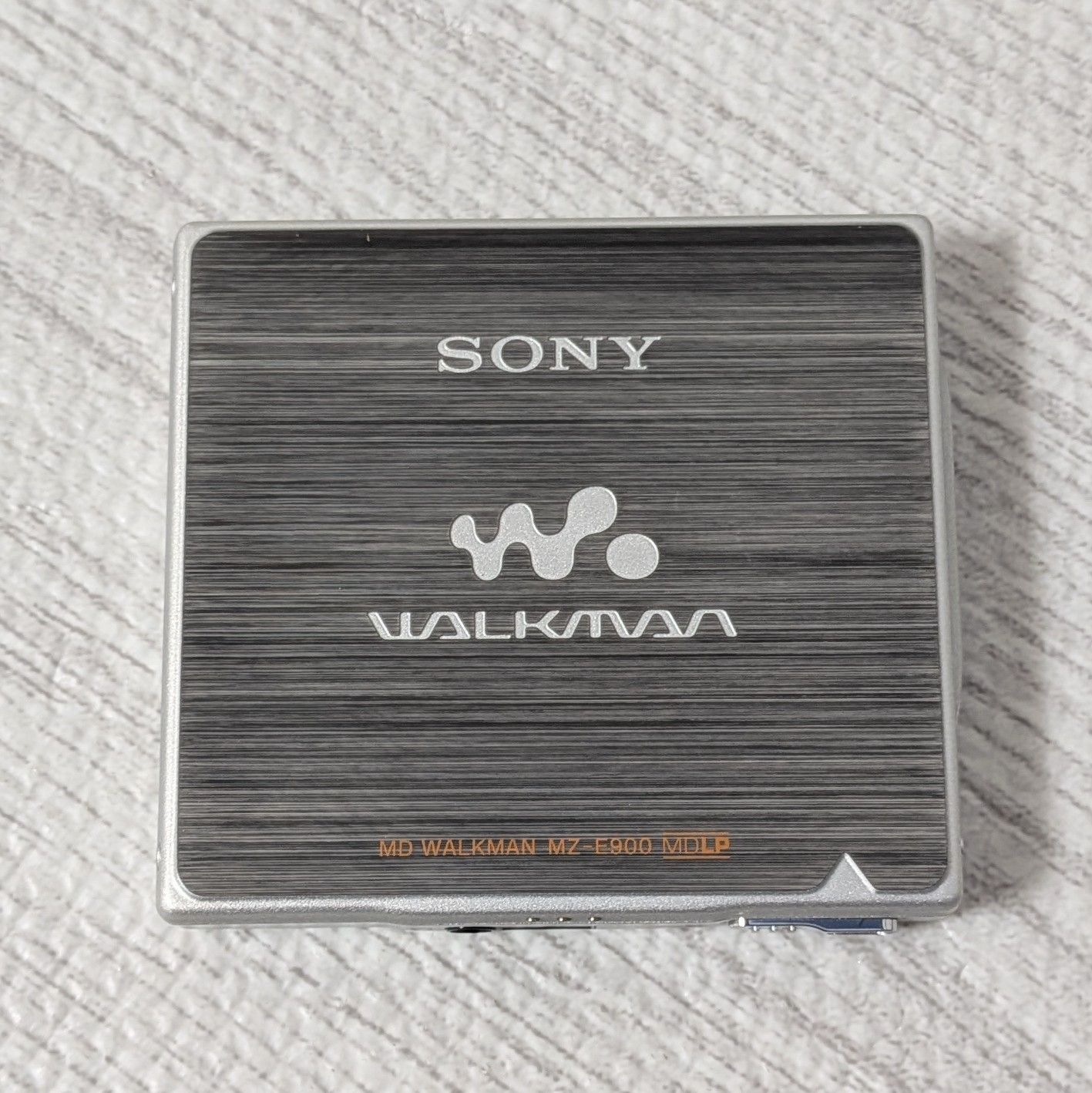 SONY ソニー MDウォークマン MZ-E900 MDプレイヤー リモコン付 - メルカリ