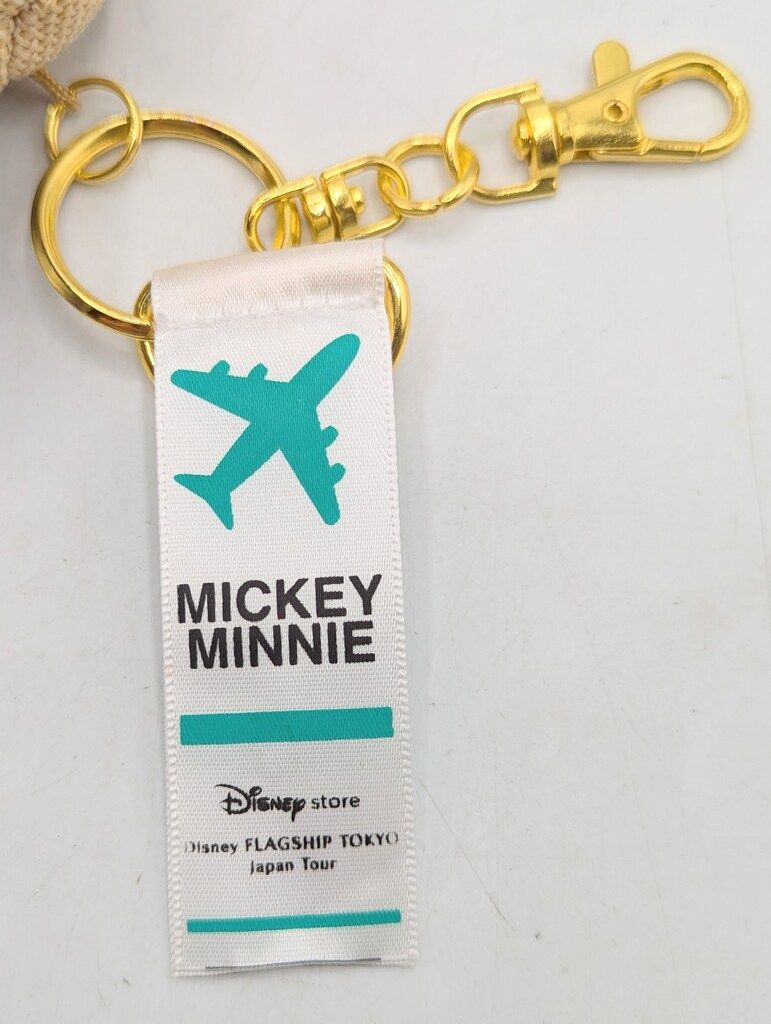 ディズニーストア プラッシュキーチェーン FLAGSHIP TOKYO Japan Tour