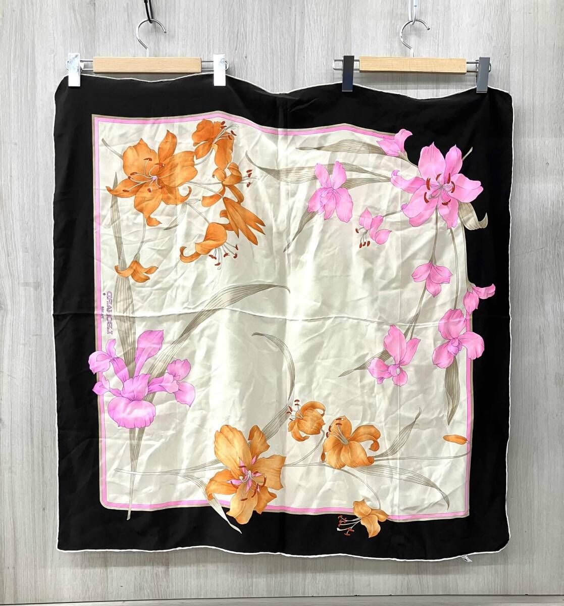 LEONARD|レオナール|ストール マフラー|シルクストール|イタリア製