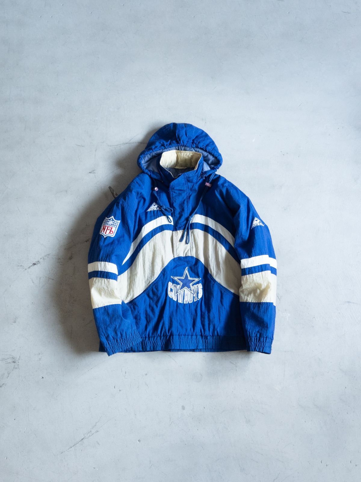 NFL PRO LINE by APEX ONE 90 s Dallas Cowboys pullover jacket