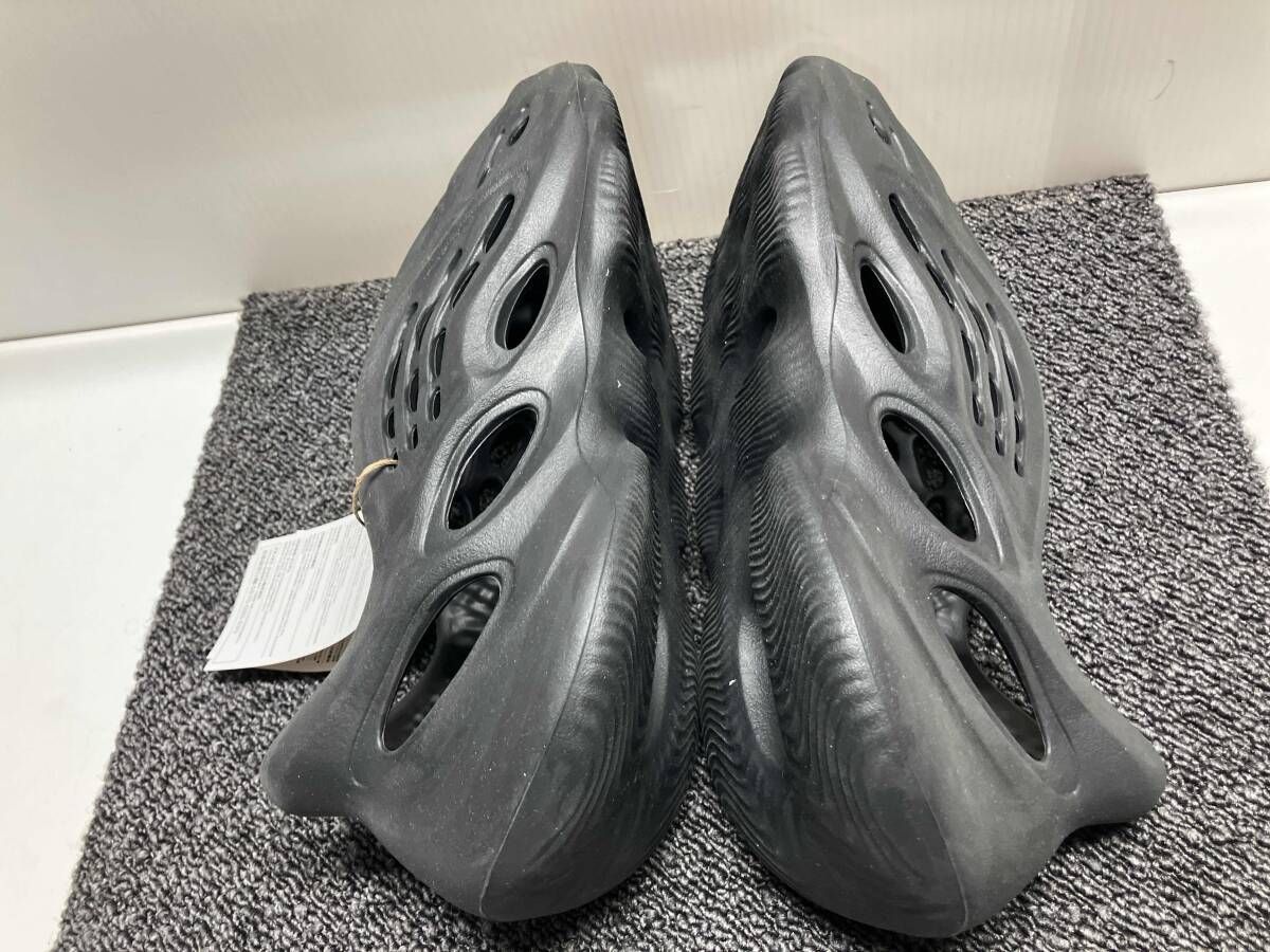 アディダス イージーフォームランナー