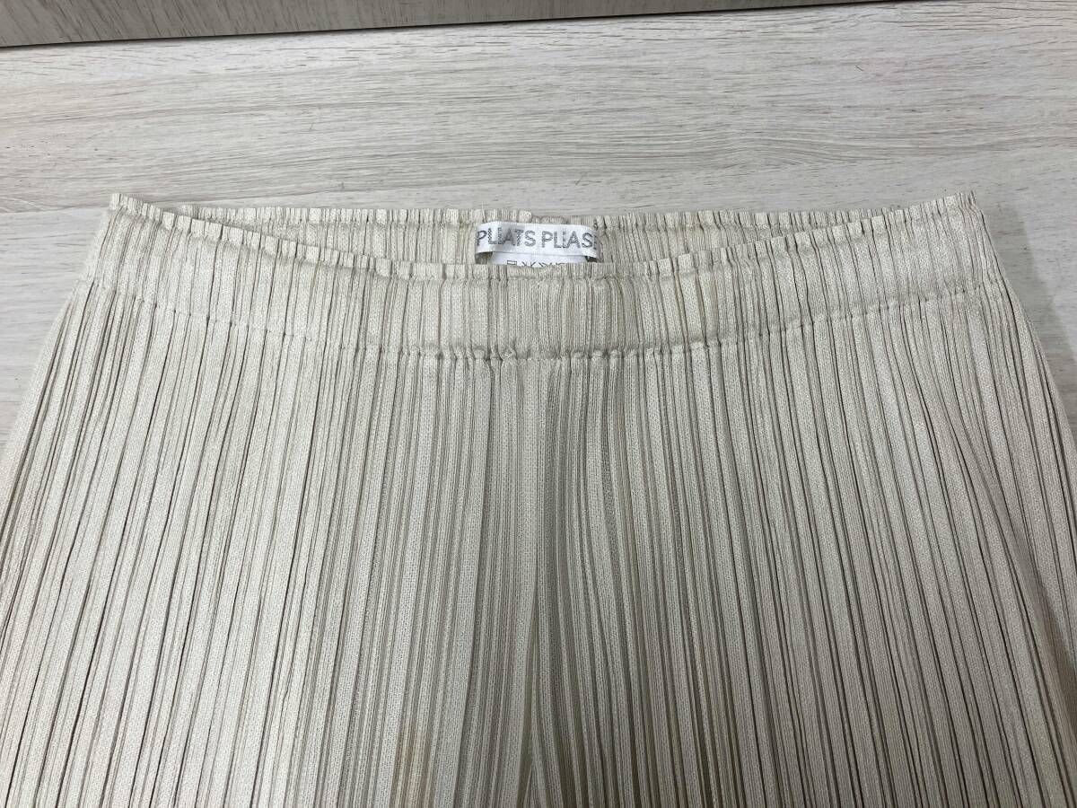 PLEATS PLEASE イッセイミヤケ プリーツパンツ ズボン PP51-JF445