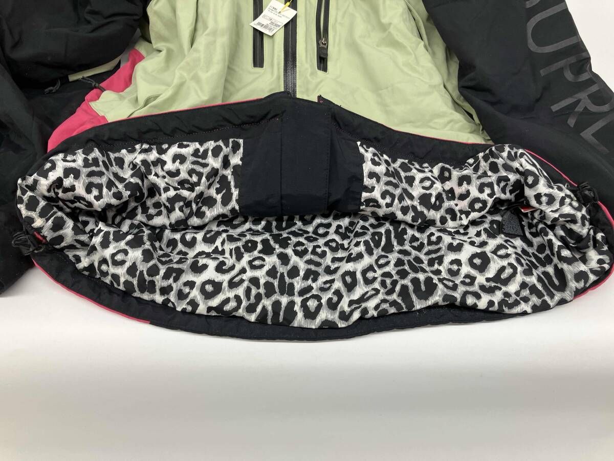 マウンテンパーカー