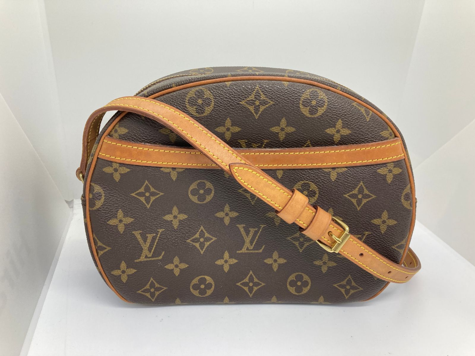 LOUIS VUITTON ブロワ M 51221 モノグラム ショルダーバッグ ブラウン PVCキャンバス ルイヴィトン 27744